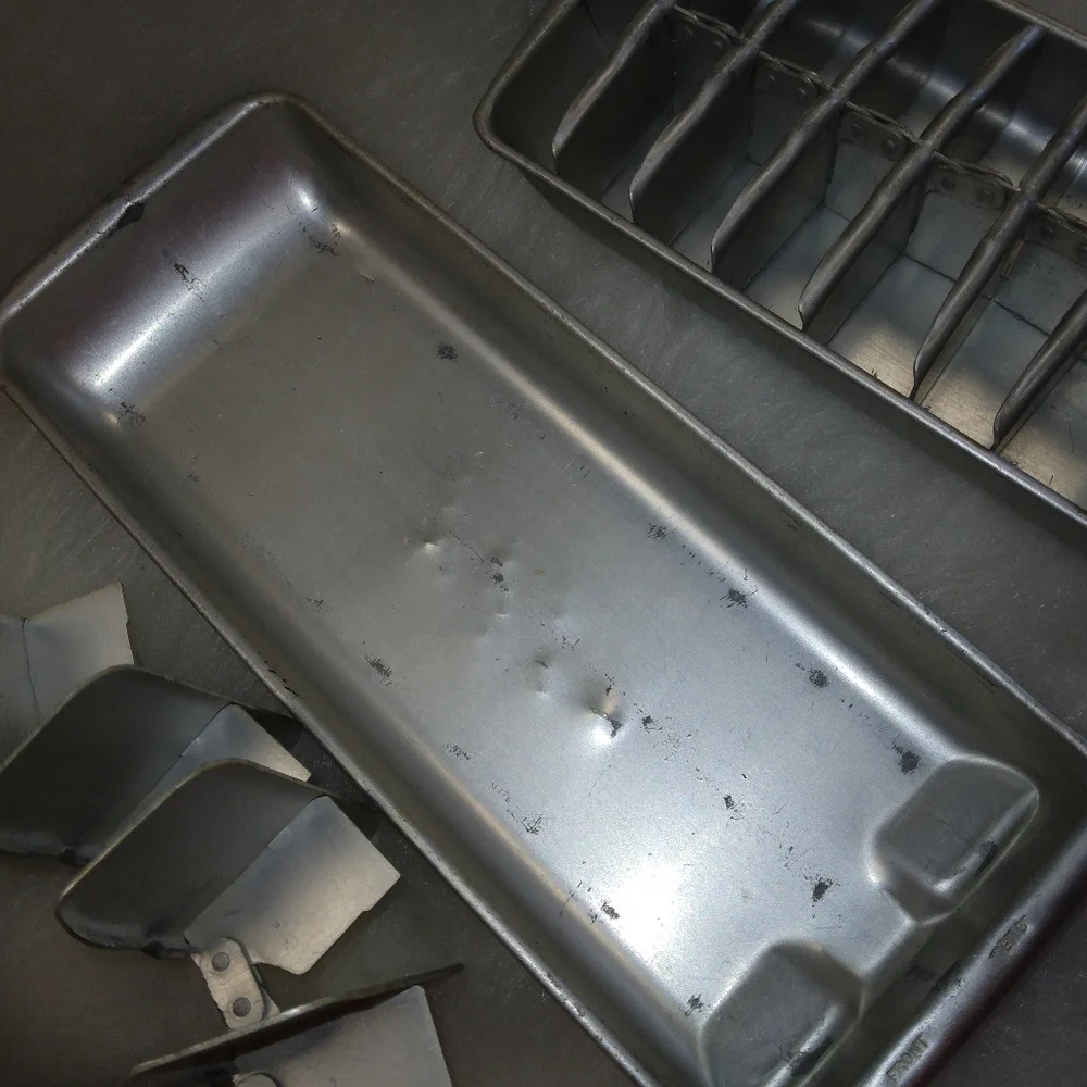 N/A vintage aluminum